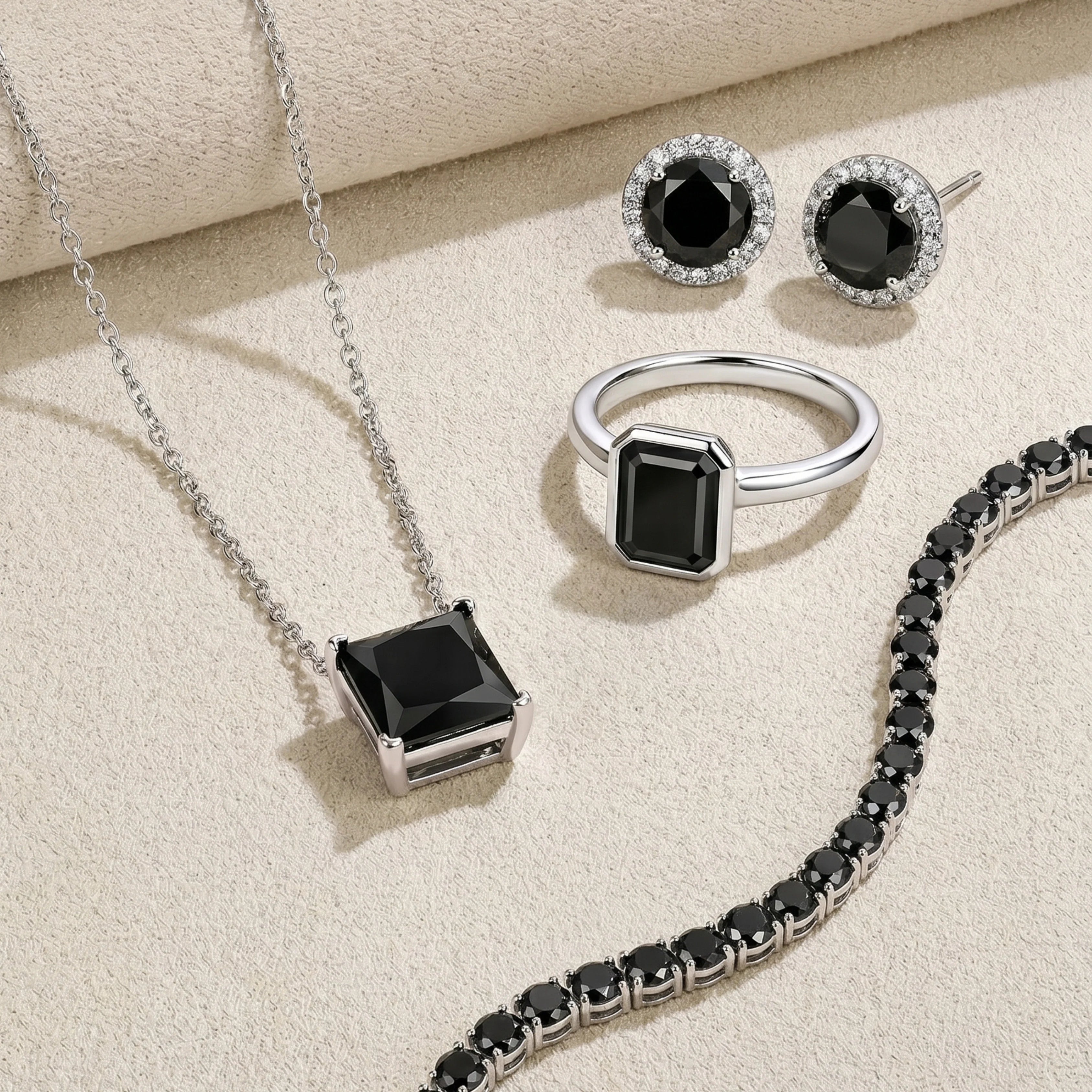 Black Lab-Grown Diamonds: The Bold Jewelry Trend Taking Over 2026