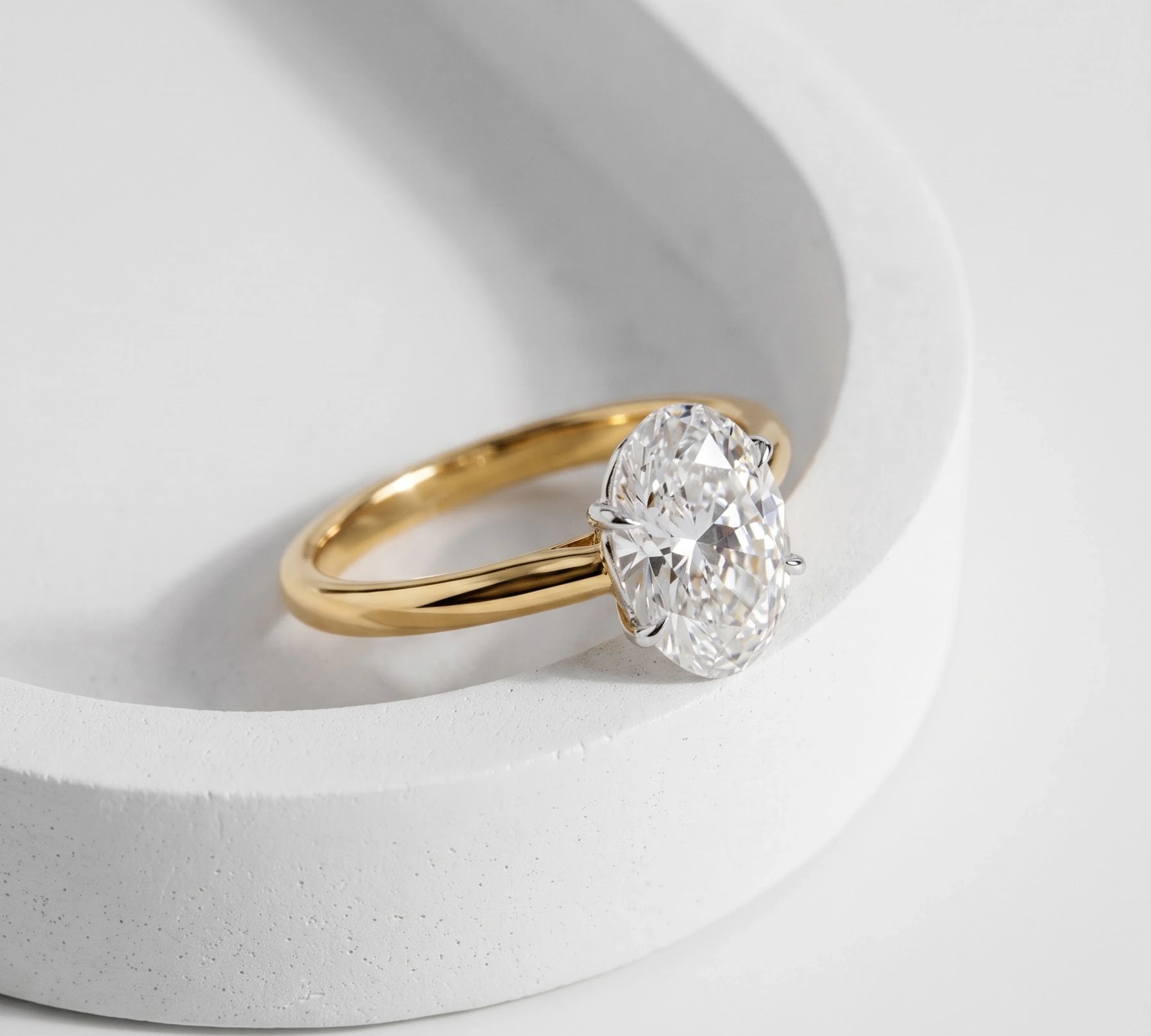 Engagement Rings Under $1000