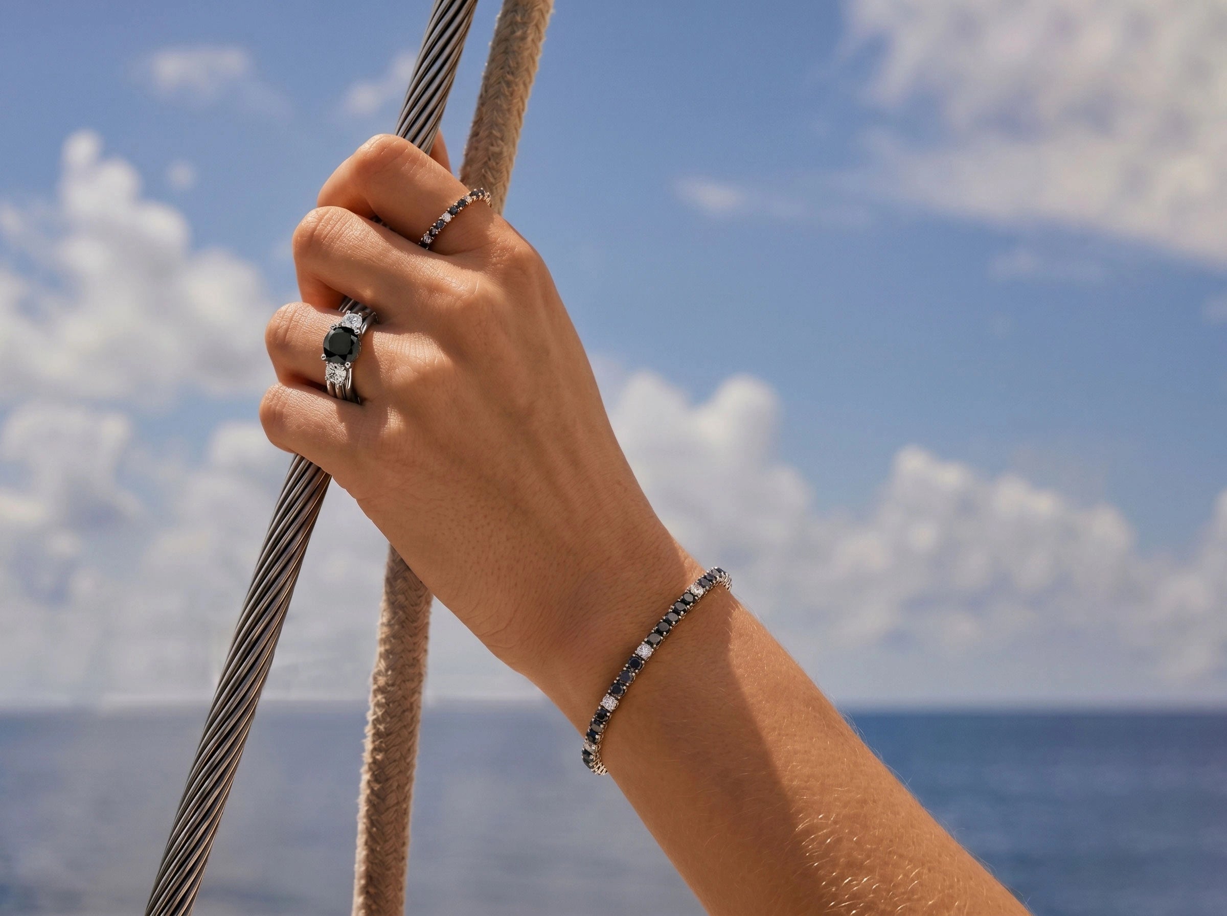Black_Diamond_Jewelry_9720dc05-4f7f-4287-924f-4bd0e8c0b06a.webp
