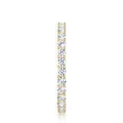 1.05 Ct Round Cut Shared Prong Diamond Eternity Band In Yellow Gold