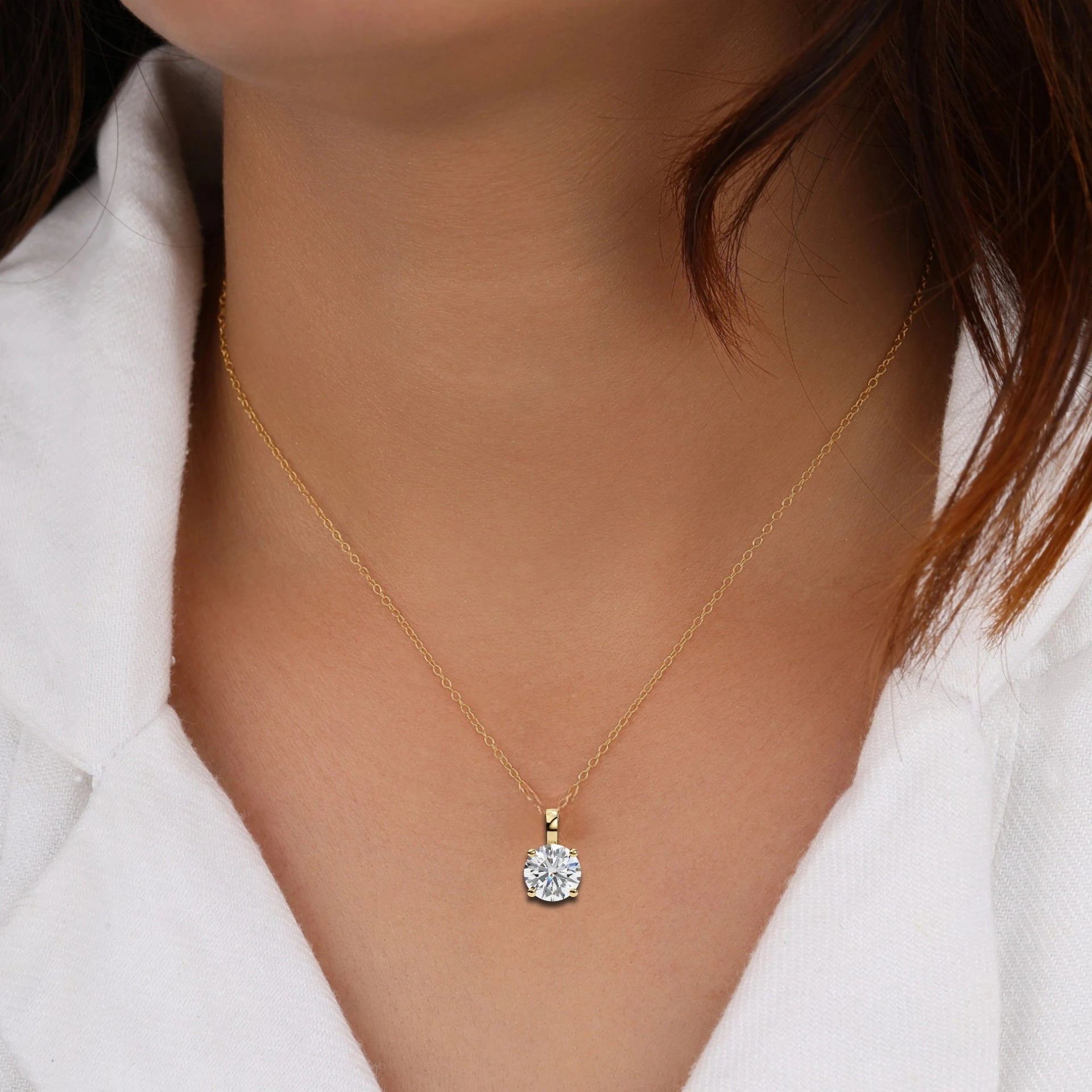 1.67 Round Brilliant Cut Diamond Solitaire Pendant in Yellow Gold